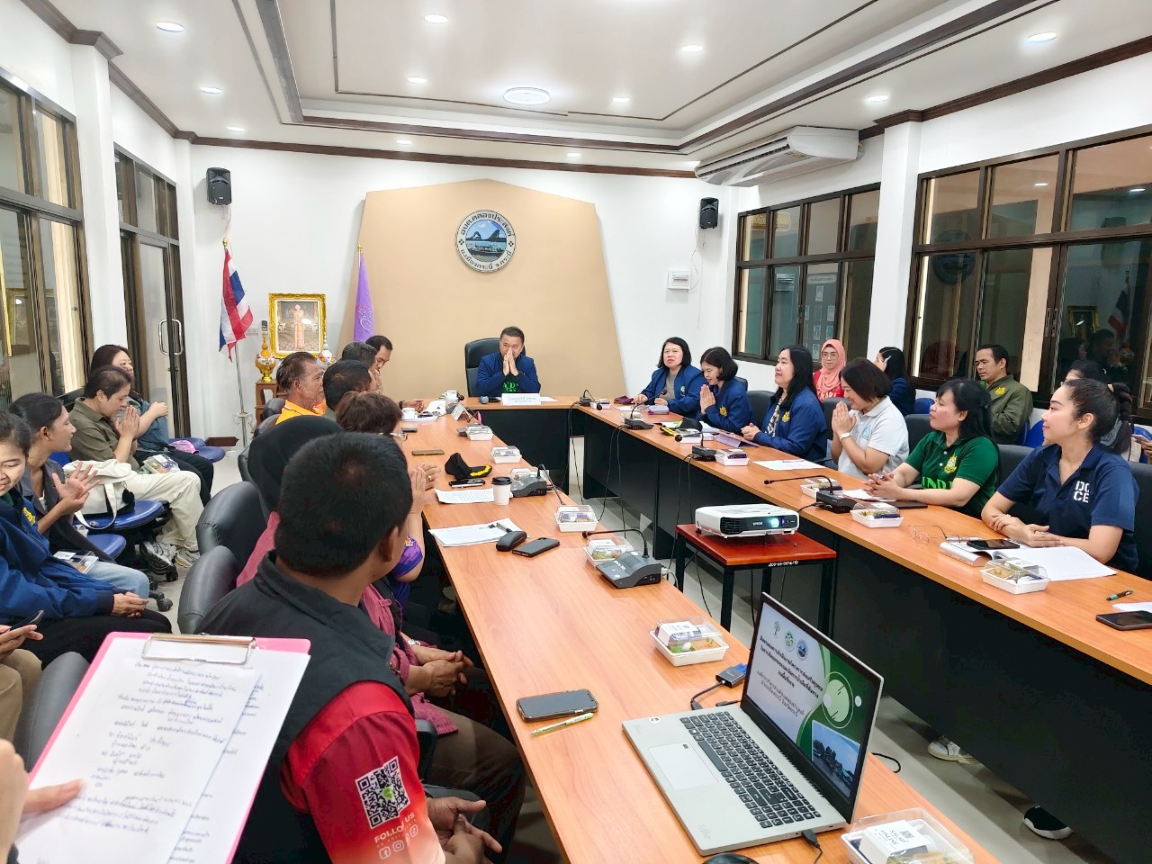 ผู้ตรวจราชการสำนักงานปลัดกระทรวงทรัพยากรธรรมชาติและสิ่งแวดล้อมลงพื้นที่ติดตามและประเมินผลโครงการส่งเสริมชุมชนในการคัดแยกขยะและจัดการน้ำเสียที่ต้นทางบนพื้นที่เกาะ